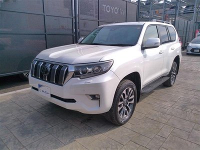 TOYOTA LAND CRUISER PRADO - 7