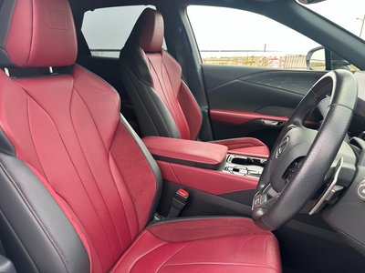 صورة مصغرة 17 لـ 2023 Lexus RX