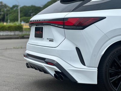 صورة مصغرة 39 لـ 2023 Lexus RX