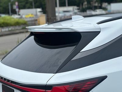 صورة مصغرة 40 لـ 2023 Lexus RX