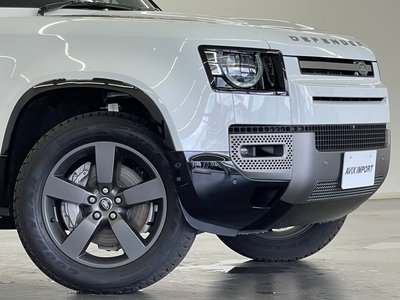 صورة 10 لـ 2025 LAND Rover DEFENDER