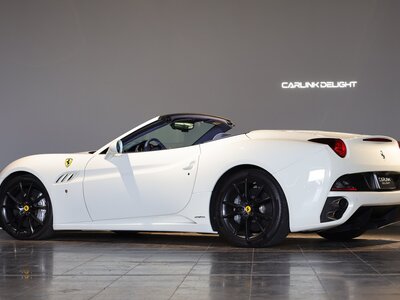 FERRARI CALIFORNIA - 7
