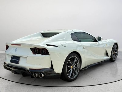FERRARI 812 - 10
