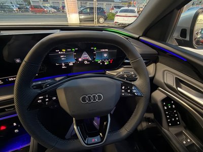 صورة مصغرة 29 لـ 2025 AUDI SQ5