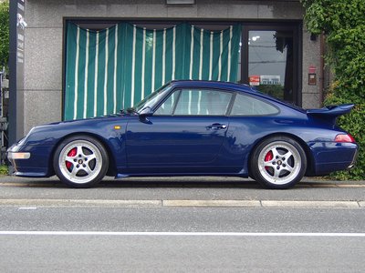 PORSCHE 911 - 8