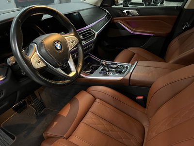2022 BMW X7 — фото 10