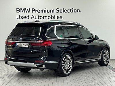 2022 BMW X7 — фото 5