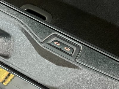 2022 BMW X7 thumbnail 19