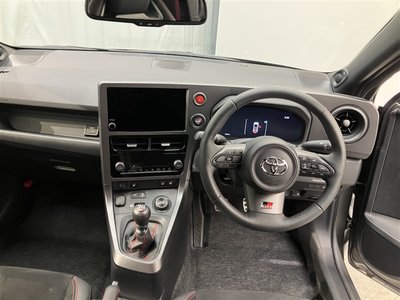 TOYOTA GR YARIS - 5