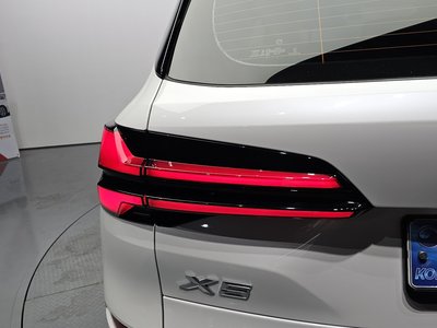 2025 BMW X5 照片 10