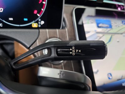 MERCEDES-BENZ E-CLASS - 9