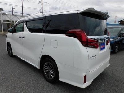 TOYOTA ALPHARD - 6