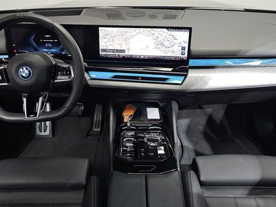 صورة 5 لـ 2024 BMW I5