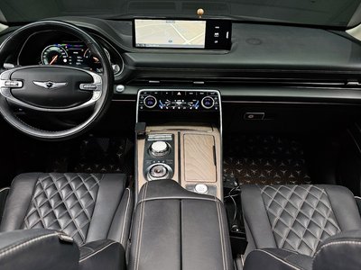 GENESIS GV80 - 5