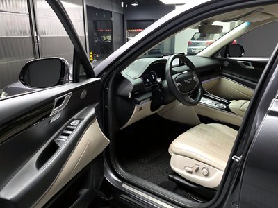 GENESIS GV80 - 10