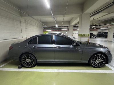 MERCEDES-BENZ E-CLASS - 2