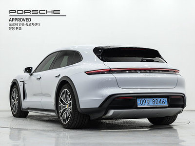 2023 Porsche TAYCAN — фото 4