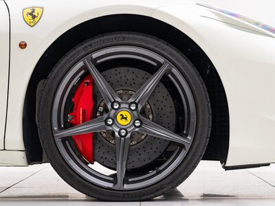 FERRARI 458 ITALIA - 2