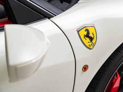 FERRARI 458 ITALIA - 3