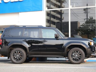 TOYOTA LAND CRUISER 250 - 5