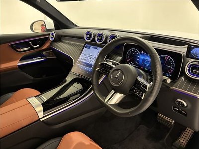 صورة 2 لـ 2024 Mercedes-BENZ GLC