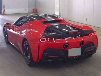 FERRARI SF90 STRADALE - 2