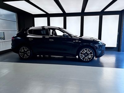 2023 Maserati GRECALE photo 3