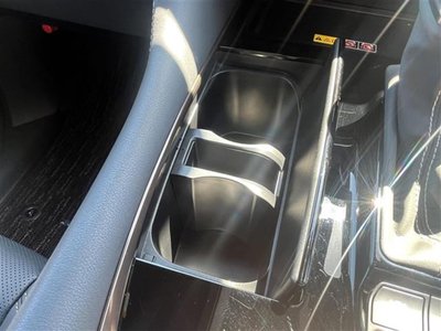 صورة مصغرة 13 لـ 2025 Toyota ALPHARD