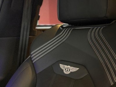 2024 Bentley BENTAYGA — миниатюра 13