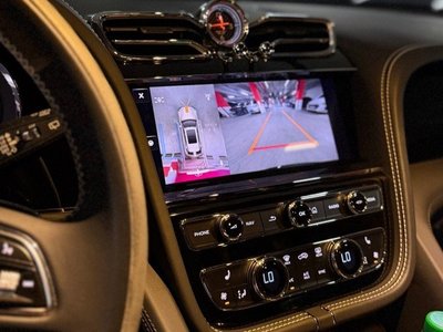 2024 Bentley BENTAYGA — миниатюра 15