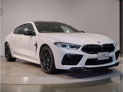صورة 7 لـ 2021 BMW M8