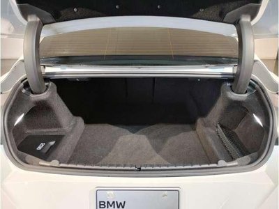 صورة 5 لـ 2021 BMW M8