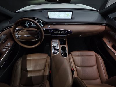 صورة 5 لـ 2022 Genesis GV70