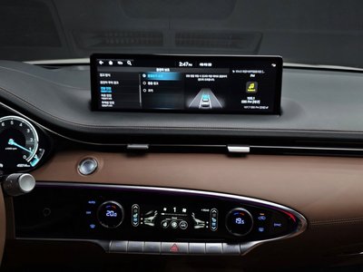 2022 Genesis GV70 — миниатюра 24