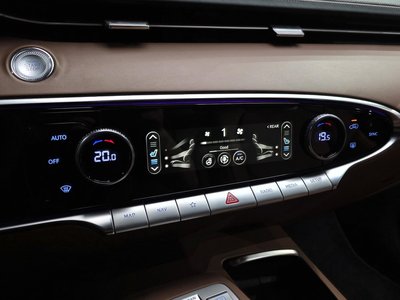 2022 Genesis GV70 — миниатюра 30