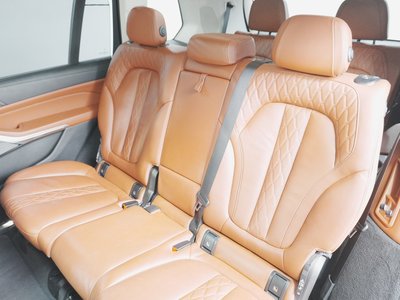2021 BMW X7 — миниатюра 51