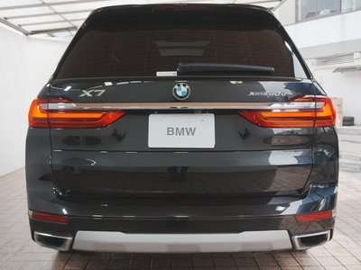 2021 BMW X7 — миниатюра 38