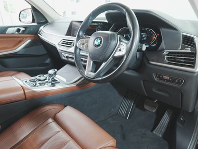2021 BMW X7 — миниатюра 43