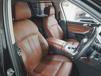 2021 BMW X7 — миниатюра 42