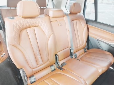 2021 BMW X7 — миниатюра 48