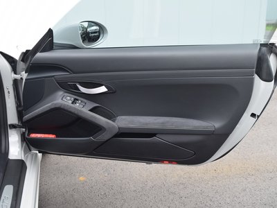صورة مصغرة 36 لـ 2020 Porsche 718