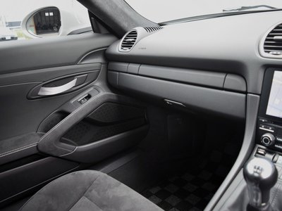 صورة مصغرة 42 لـ 2020 Porsche 718