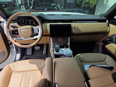 2025 LAND Rover RANGE ROVER photo 4