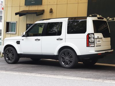 2016 LAND Rover DISCOVERY photo 10