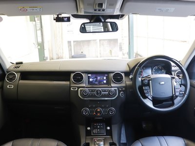 2016 LAND Rover DISCOVERY photo 4