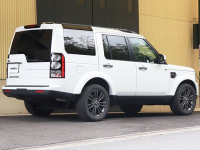 2016 LAND Rover DISCOVERY photo 8