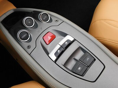 FERRARI 458 SPIDER - 9