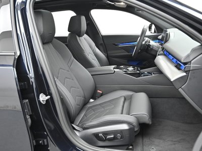 BMW 5 SERIES - 10