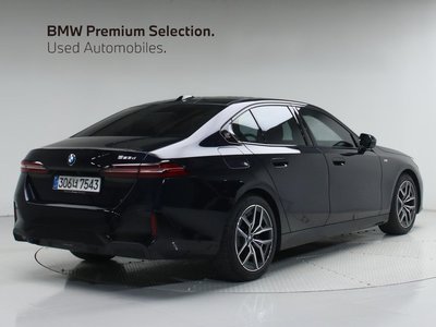 BMW 5 SERIES - 5