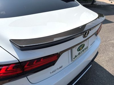 صورة مصغرة 31 لـ 2021 Lexus LS